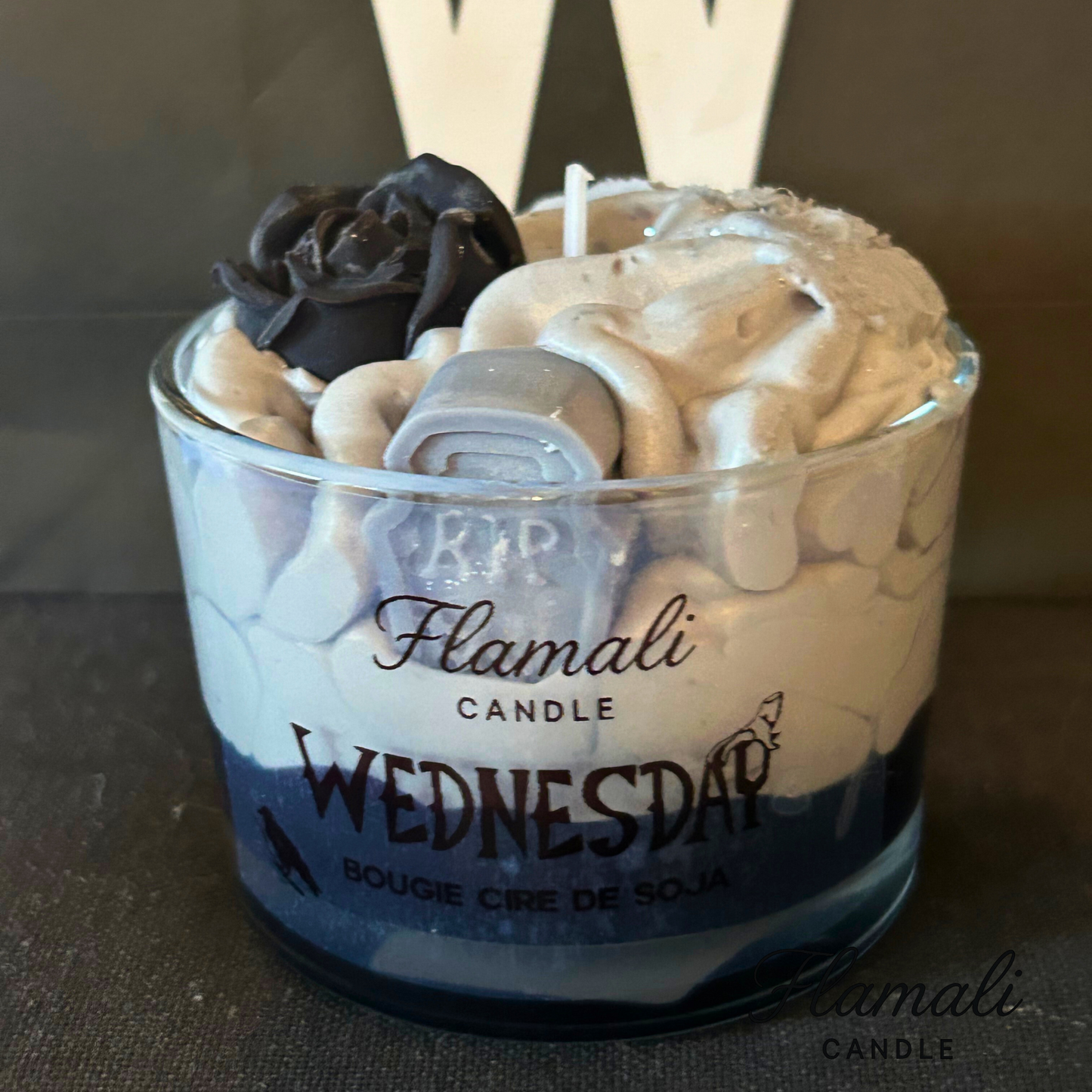 Wednesday – Parfum Nuances de Noir